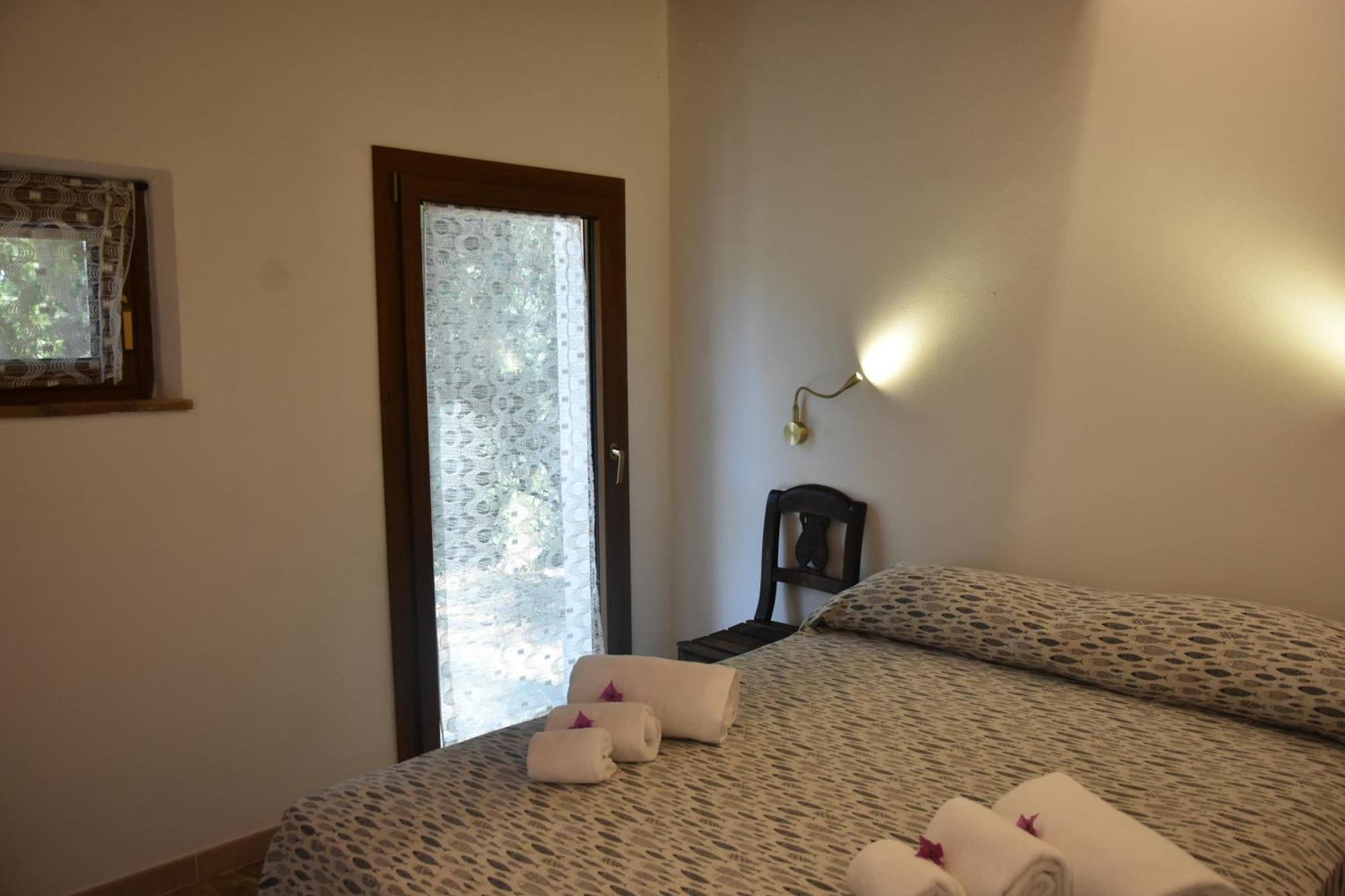 Elba Borgo Di Latrano Apartment Magazzini  Екстериор снимка